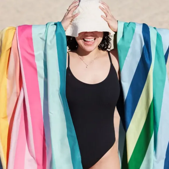 Strand- und Badetuch pink-weiß gestreift - XL Handtuch 200 x 90 cm mit Beutel, schnelltrocknend & leicht