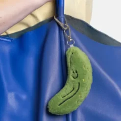 Taschenanhänger Gurke – Anhänger für Rucksack, Schulranzen & Taschen