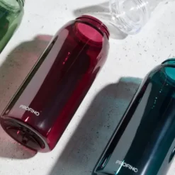 Trinkflasche 0,7 l rot Kunststoff mit Schraubverschluss + 2 Öffnungen