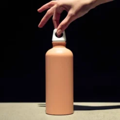 Trinkflasche TRAVELLER 0,6 l - LUCID Scarlet Touch