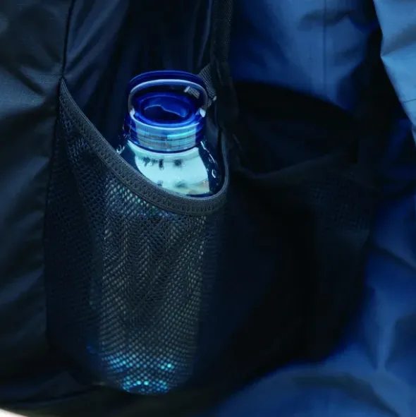 Trinkflasche WATERBOTTLE 500 ml mit Tragegriff, blau