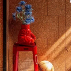 Vase Boxhandschuh 26,5 cm - Keramik Blumenvase rot