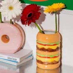 Vase Burger aus Keramik – bunte Deko Vase in Hamburger-Optik 18 cm
