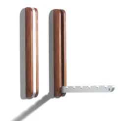 Wandhaken klappbar - Design Kleiderlüfter aus Birnenholz mit Metallhaken