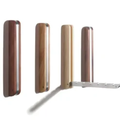 Wandhaken klappbar - Design Kleiderlüfter aus Birnenholz mit Metallhaken