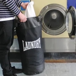 Wäschesammler Boxsack - Punch Bag Laundry
