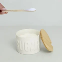 Zuckerdose Keramik mit Deckel und Löffel aus Bambus, weiß